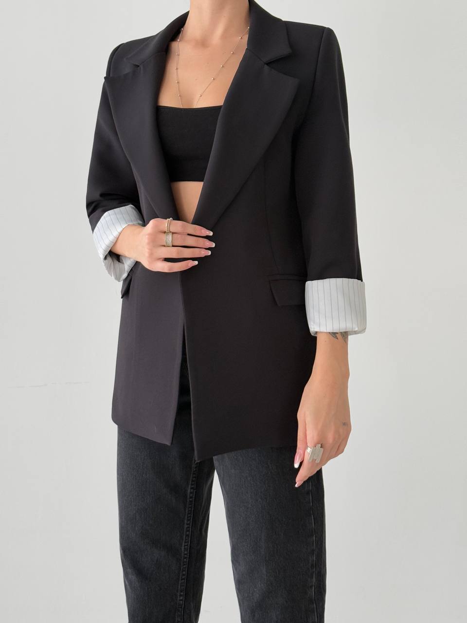 Blazer Élégant – Coupe Moderne & Finitions Premium