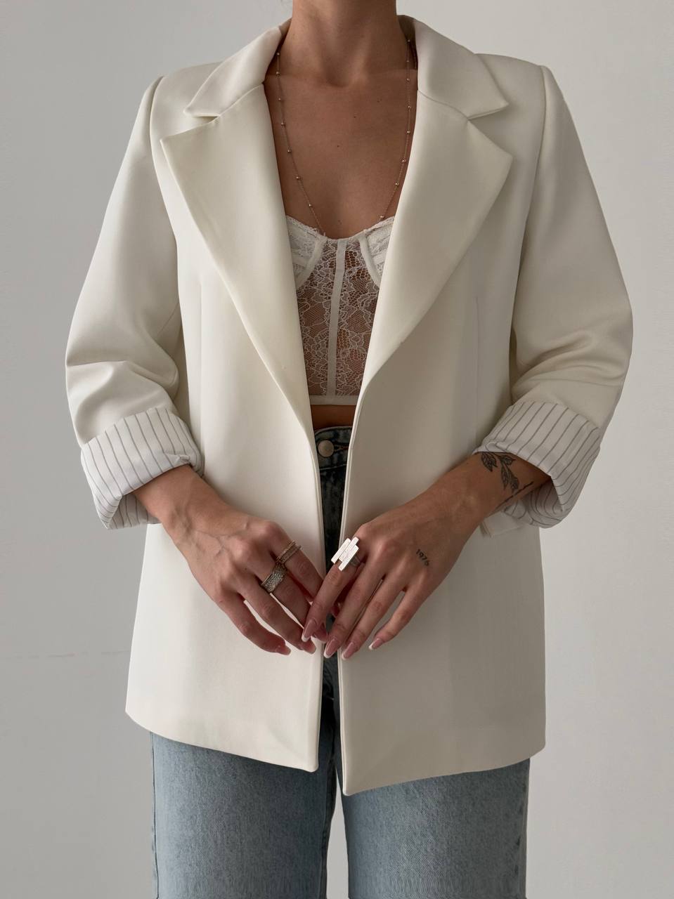 Blazer Élégant – Coupe Moderne & Finitions Premium